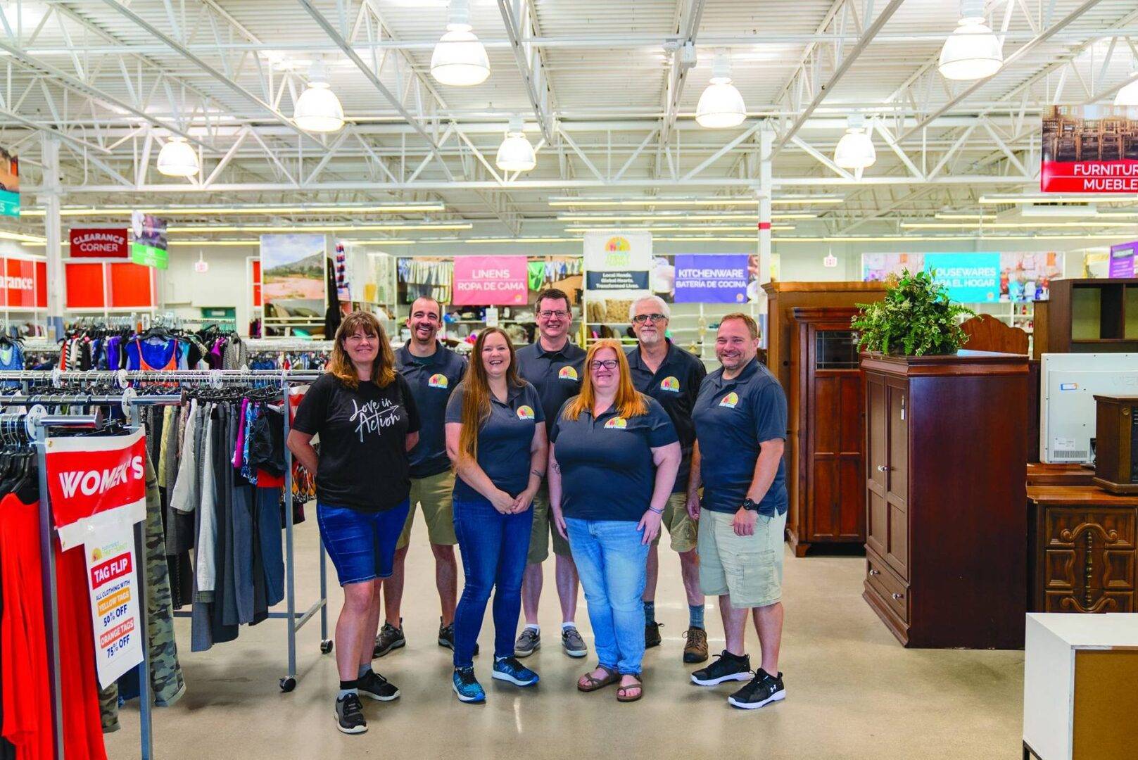 Many Hands Thrift Team Managers 2022