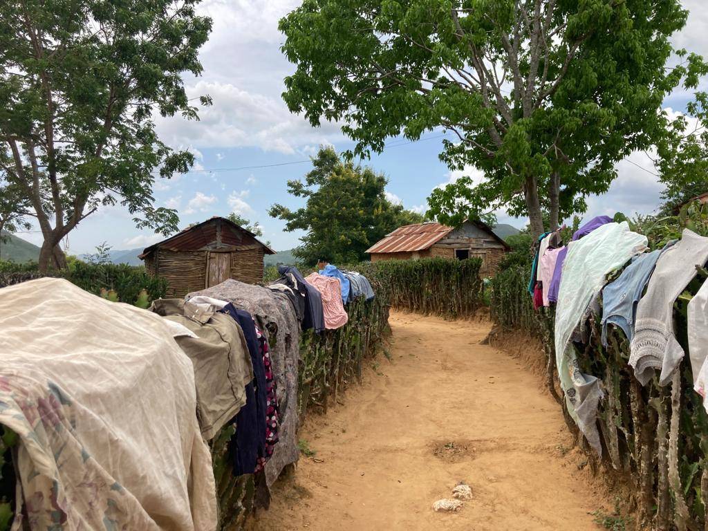 Haiti_Neighborhood_LaundryDay_June_2023